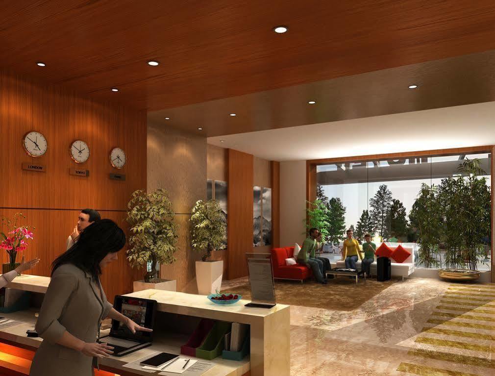 Lemon Tree Hotel, Ντεχραντούν Εξωτερικό φωτογραφία